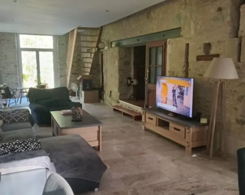 Renovated watermill and tourist studio 272 m2