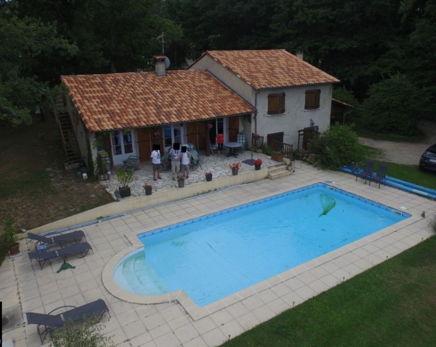 VERNEUIL SUR VIENNE BEAUTIFUL VILLA 160 M²